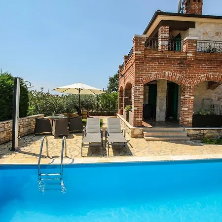 Villa Istriana Jakob With Pool *