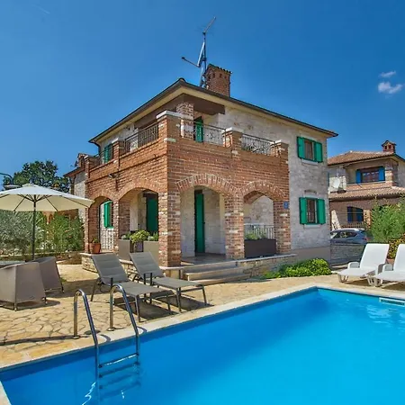 Istriana Jakob With Pool Villa