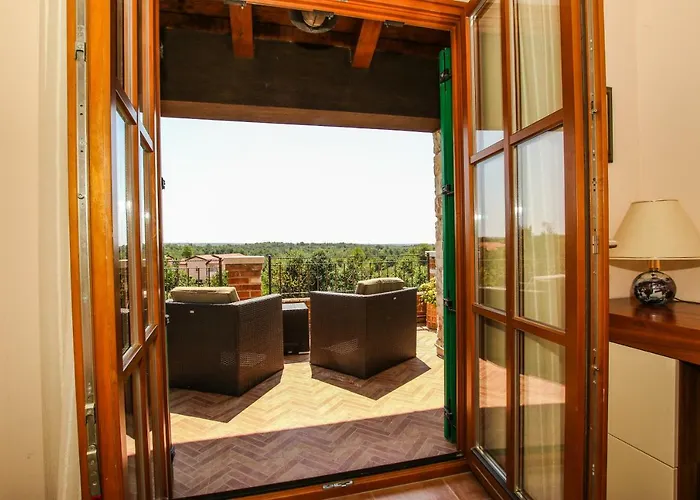 Villa Istriana Jakob With Pool *