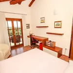 Villa Istriana Jakob With Pool